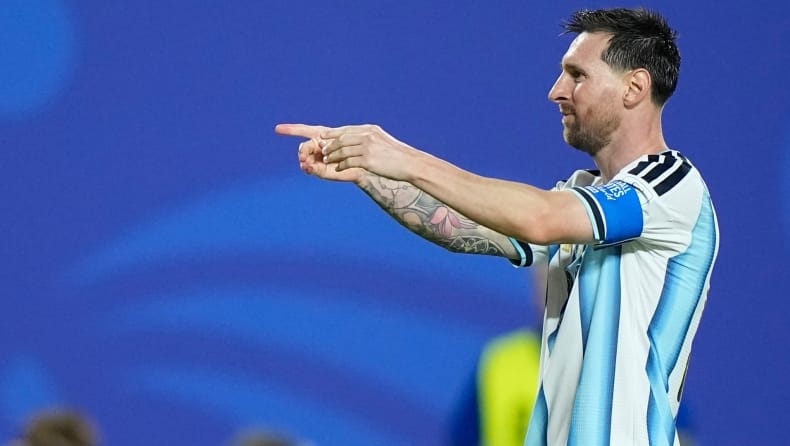 Αργεντινή – Αλγερία: Ο Μέσι έπιασε τον Κλόζε στην κορυφή των σκόρερ του Μουντιάλ