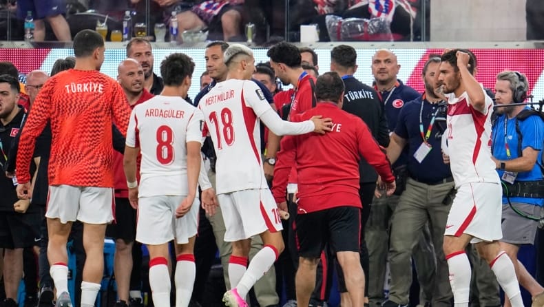 Τουρκία – ΗΠΑ 3-2: Ο Αϊχάν έδωσε νίκη γοήτρου στους Τούρκους